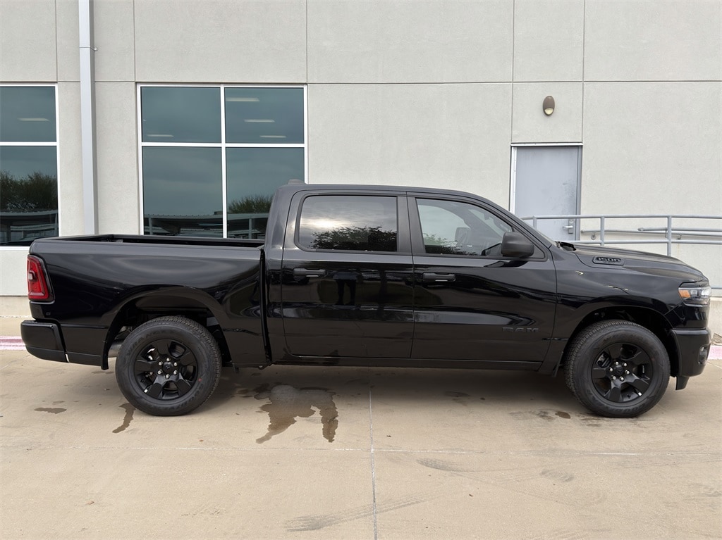 New 2025 Ram 1500 TRADESMAN CREW CAB 4X2 5'7 BOX Pickup