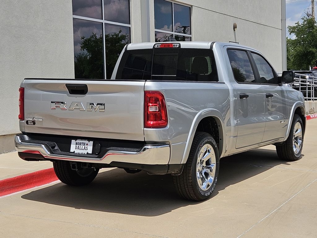 New 2026 Ram 1500 LONE STAR CREW CAB 4X2 5'7 BOX Pickup