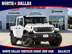 2025 Jeep Gladiator NIGHTHAWK 4X4 Pickup