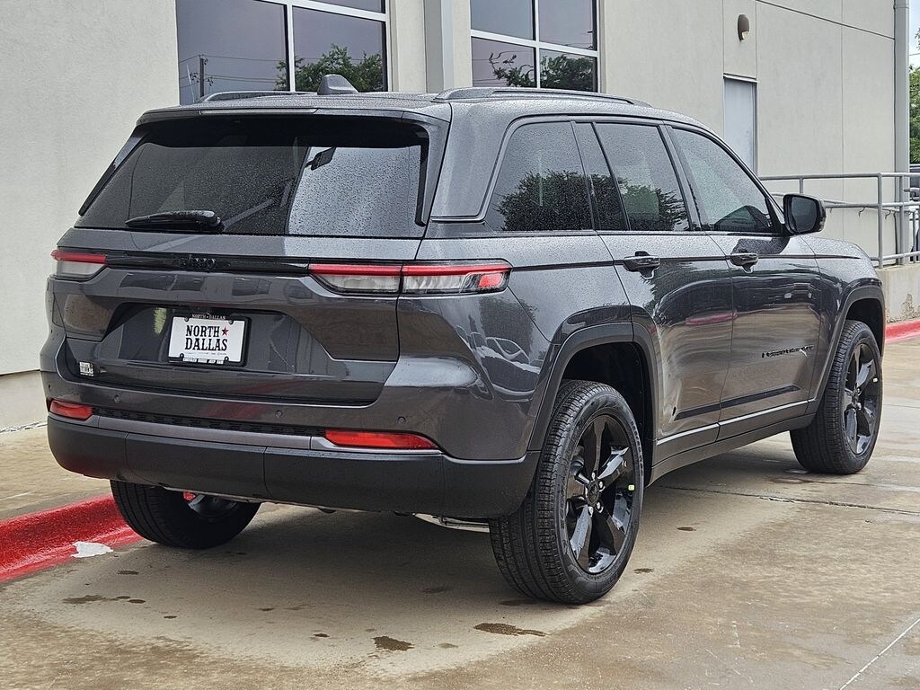 New 2026 Jeep Grand Cherokee LIMITED 4X2 Sport Utility