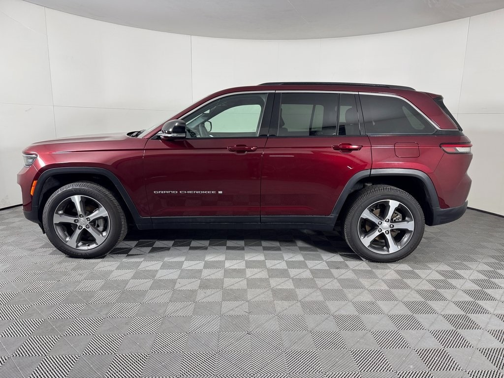 Used 2024 Jeep Grand Cherokee Limited SUV