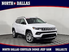 2022 Jeep Compass Latitude Lux SUV