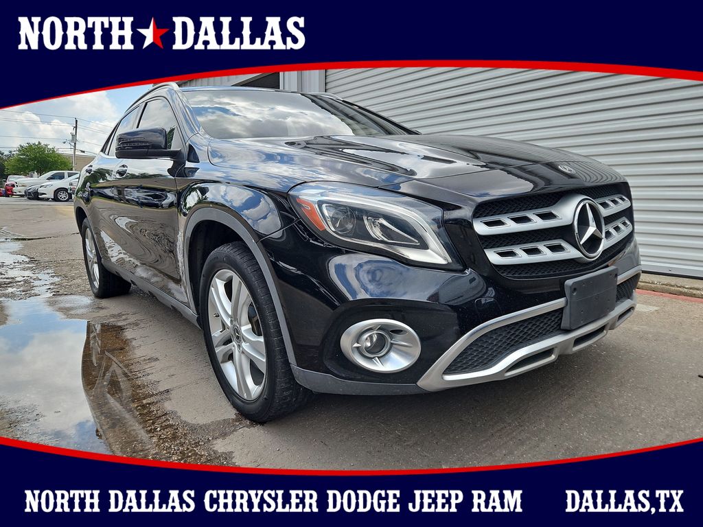 2020 Mercedes-Benz GLA GLA250 4MATIC's photo