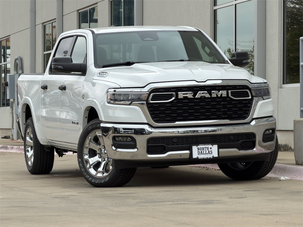 New 2026 Ram 1500 LONE STAR CREW CAB 4X4 5'7 BOX Pickup