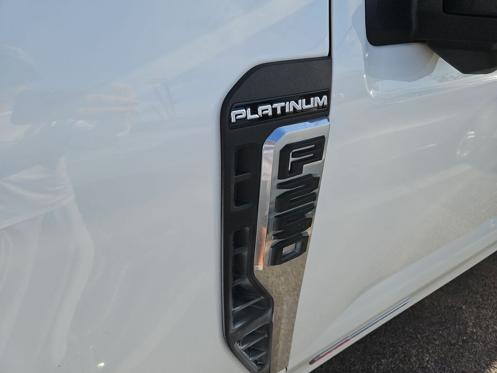 Used 2024 Ford F-250 Truck Crew Cab