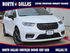 2026 Chrysler Pacifica SELECT Passenger Van