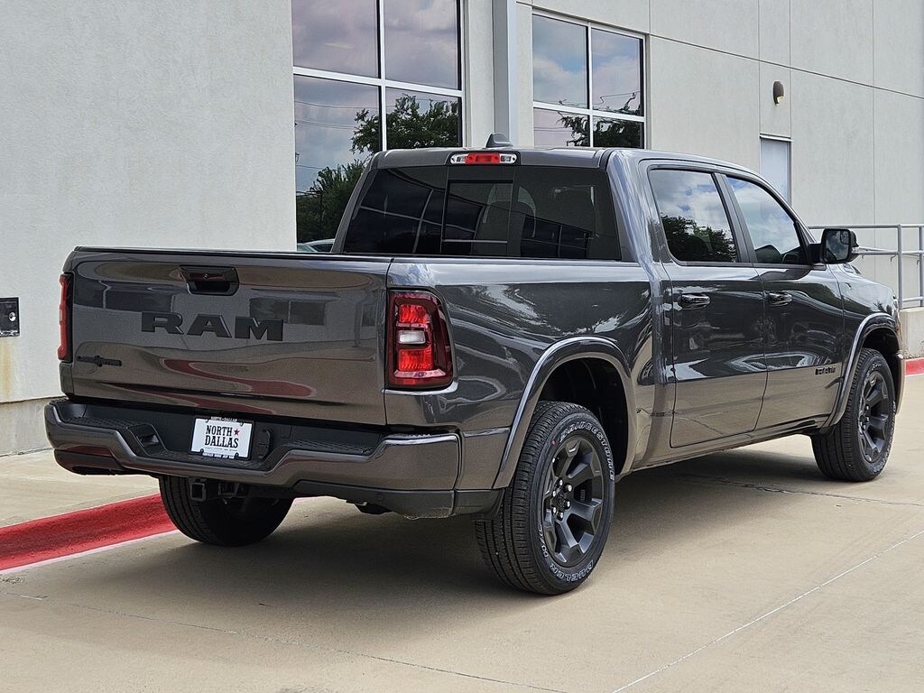 New 2026 Ram 1500 LONE STAR CREW CAB 4X2 5'7 BOX Pickup