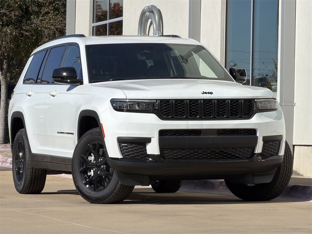 New 2025 Jeep Grand Cherokee L ALTITUDE X 4X4 Sport Utility