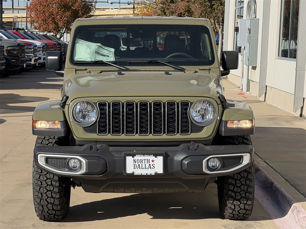 New 2025 Jeep Gladiator TEXAS TRAIL 4X4 Pickup