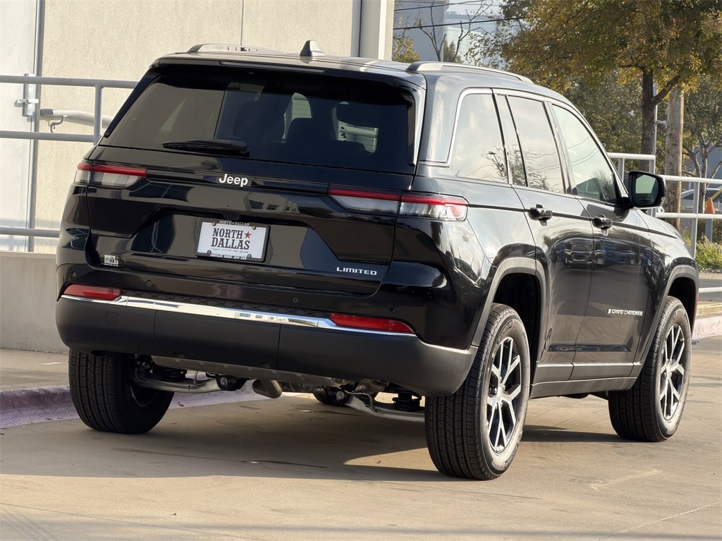 New 2025 Jeep Grand Cherokee LIMITED 4X2 Sport Utility