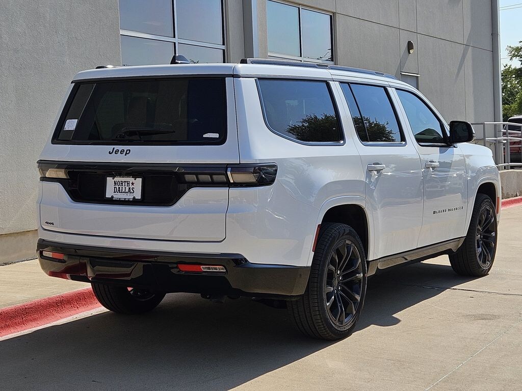 New 2026 Jeep Grand Wagoneer SUMMIT RESERVE 4X4 Sport Utility