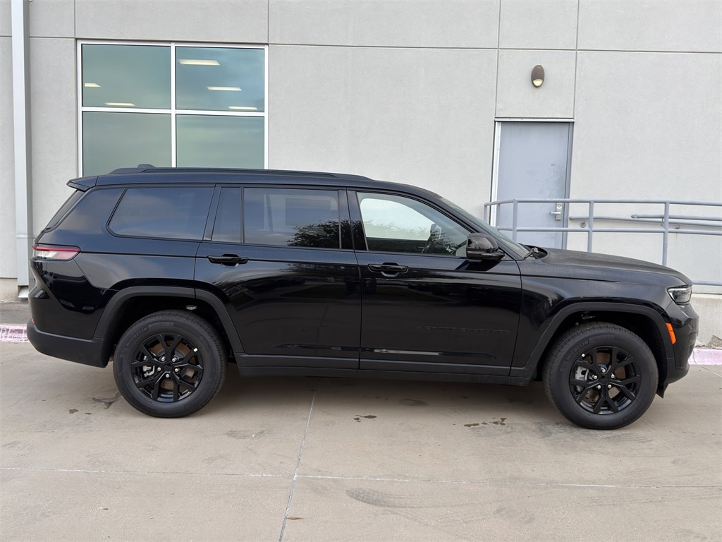 New 2025 Jeep Grand Cherokee L ALTITUDE X 4X2 Sport Utility