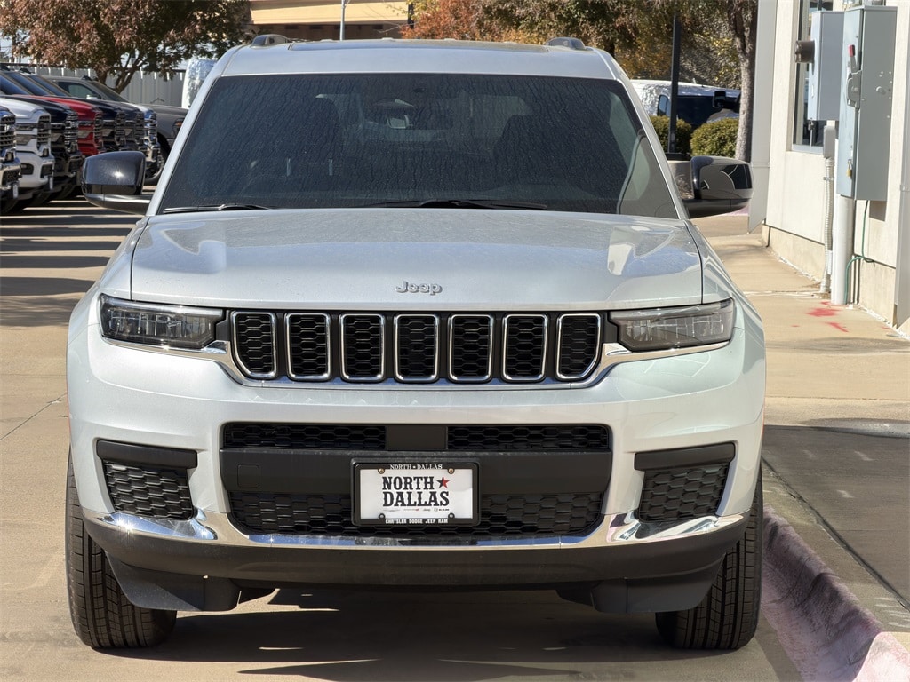 New 2025 Jeep Grand Cherokee L LAREDO X 4X2 Sport Utility
