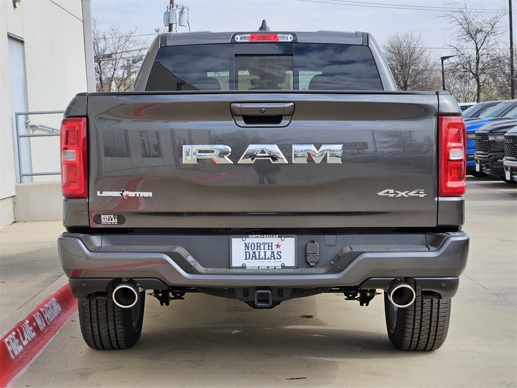 New 2026 Ram 1500 LONE STAR CREW CAB 4X4 5'7 BOX Pickup