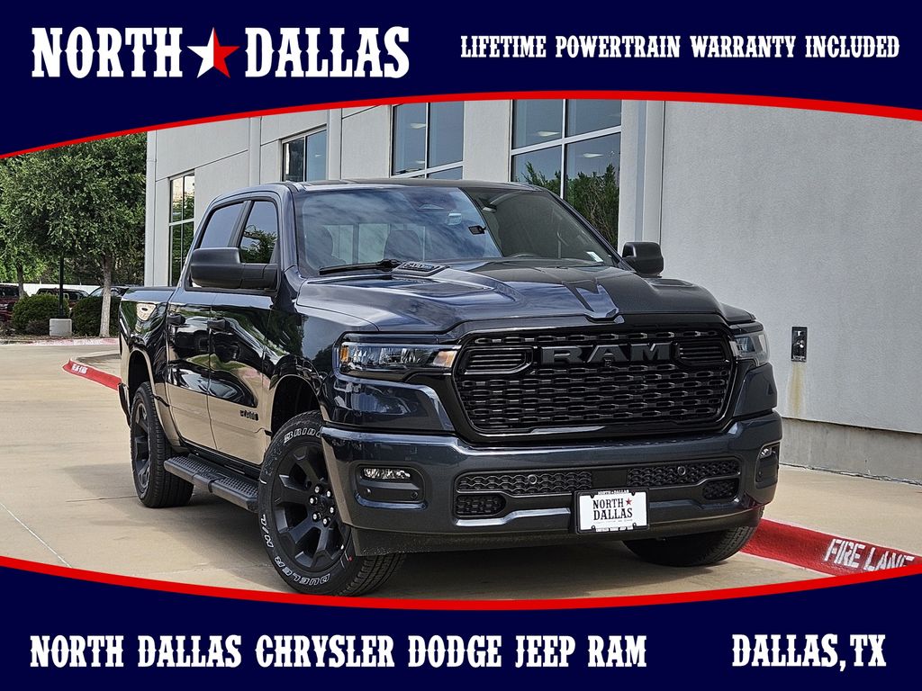 New 2026 Ram 1500 EXPRESS CREW CAB 4X4 5'7 BOX