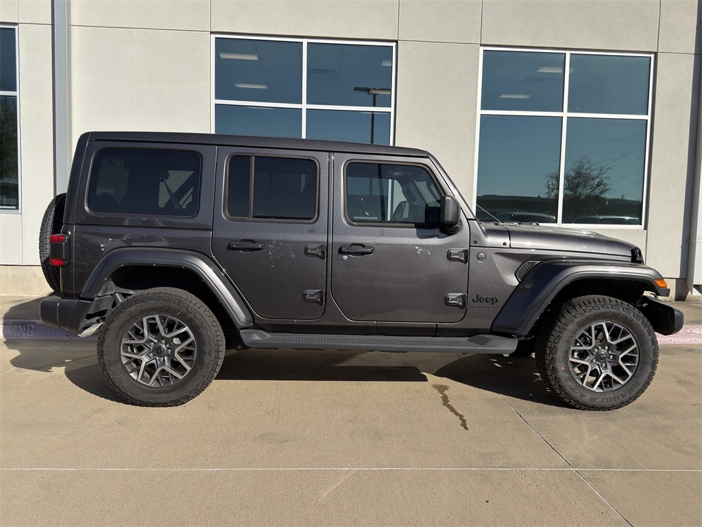 New 2025 Jeep Wrangler 4-DOOR SAHARA Sport Utility