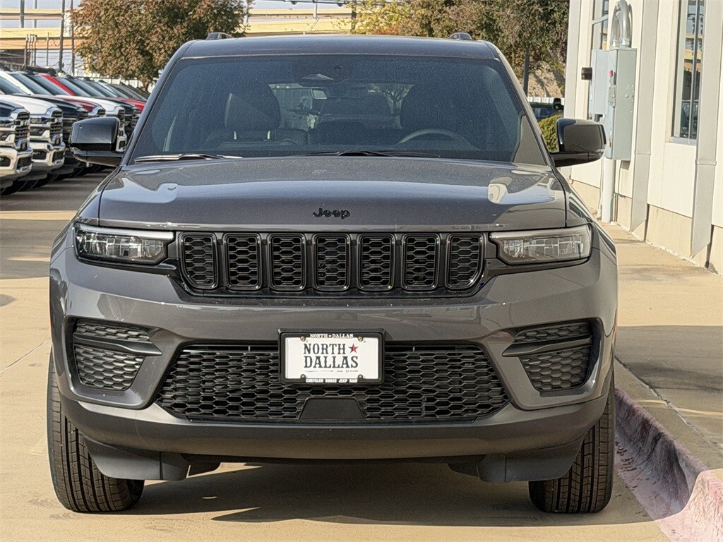 New 2025 Jeep Grand Cherokee ALTITUDE X 4X4 Sport Utility