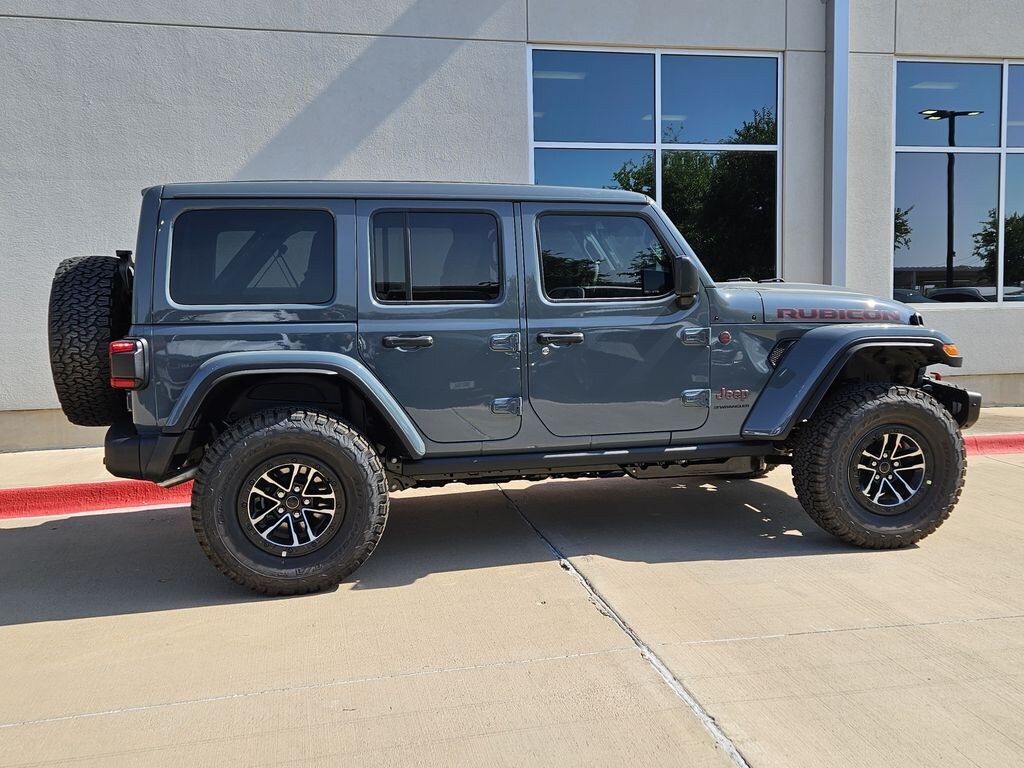 New 2026 Jeep Wrangler 4-DOOR RUBICON X Sport Utility