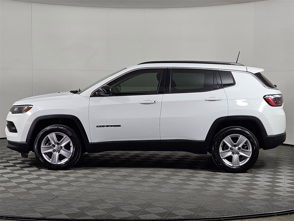 Used 2022 Jeep Compass Latitude SUV
