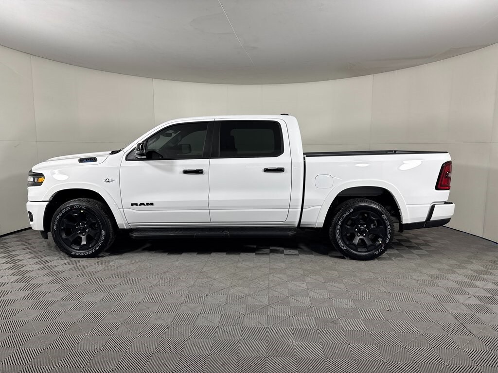 New 2026 Ram 1500 LONE STAR CREW CAB 4X4 5'7 BOX Pickup