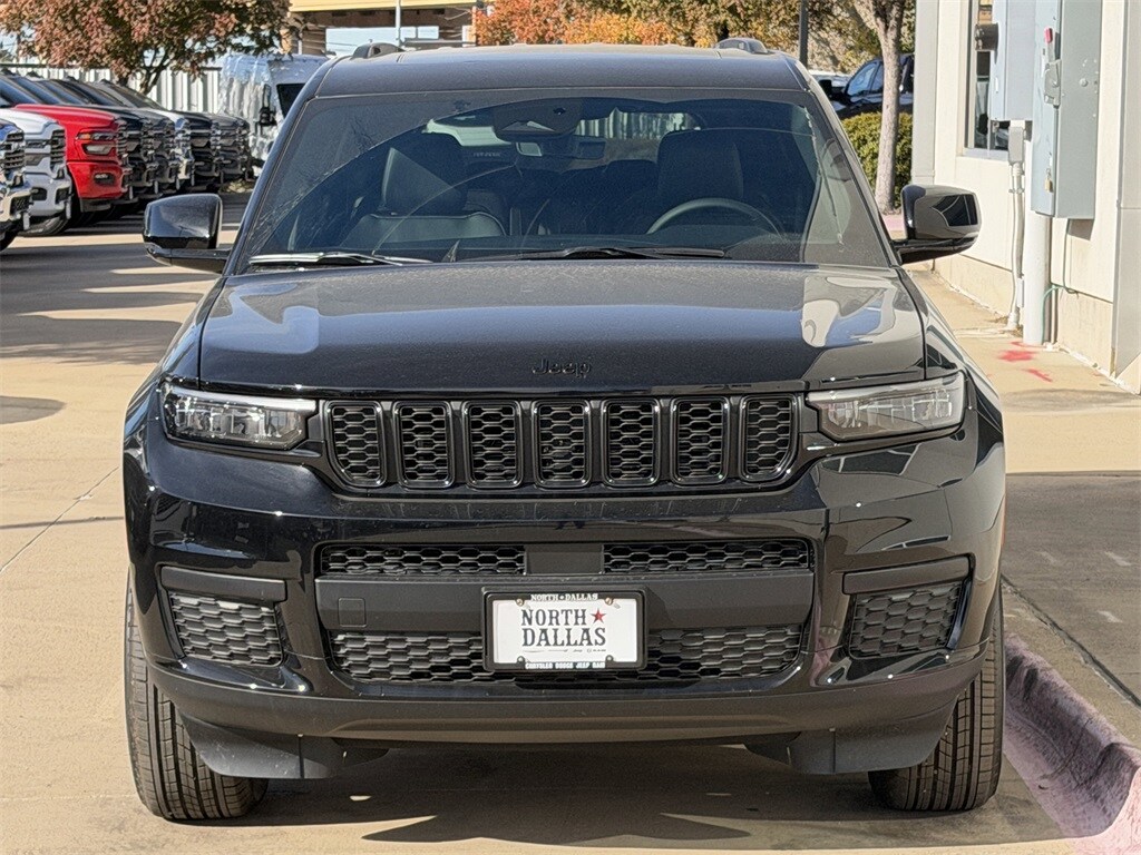 New 2025 Jeep Grand Cherokee L ALTITUDE X 4X4 Sport Utility