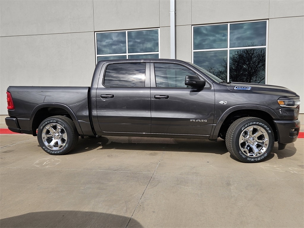 New 2026 Ram 1500 LONE STAR CREW CAB 4X4 5'7 BOX Pickup