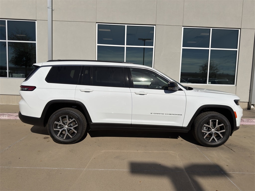 New 2025 Jeep Grand Cherokee L LIMITED 4X2 Sport Utility