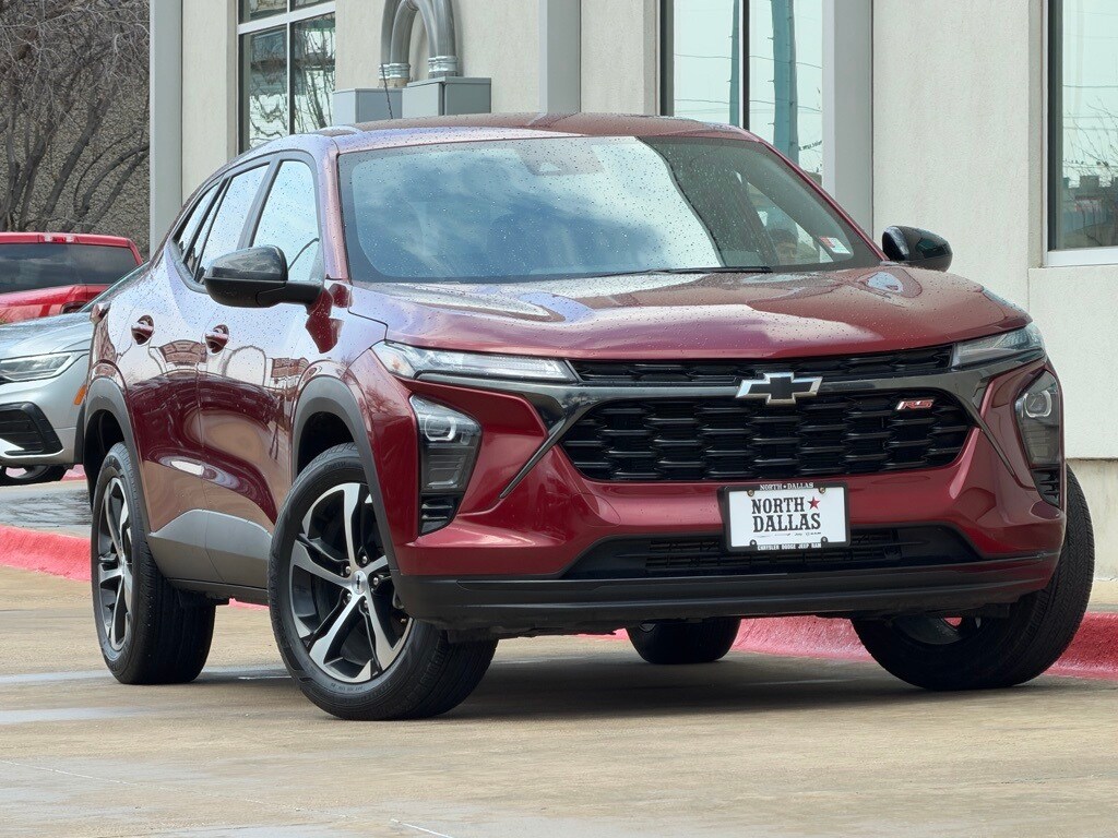 Used 2024 Chevrolet Trax 1RS SUV