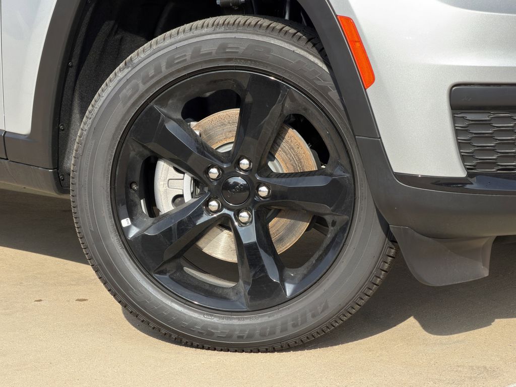 2025 Jeep Grand Cherokee L Altitude - Photo 8
