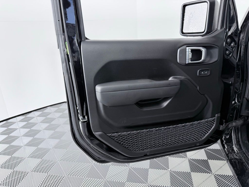 2026 Jeep Wrangler 2-Door Sport - Photo 9