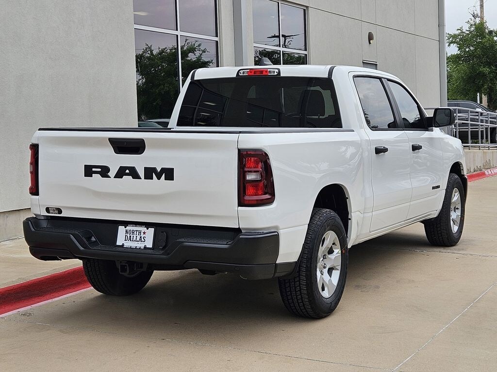 New 2026 Ram 1500 TRADESMAN CREW CAB 4X2 5'7 BOX Pickup