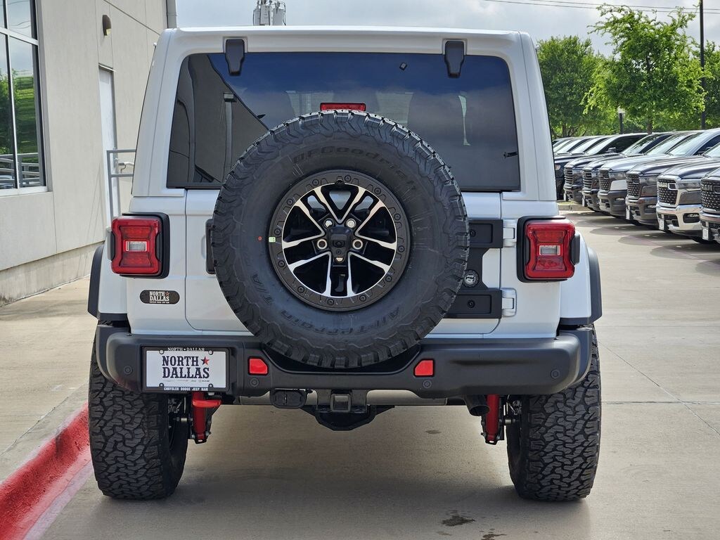 New 2026 Jeep Wrangler 4-DOOR RUBICON X Sport Utility