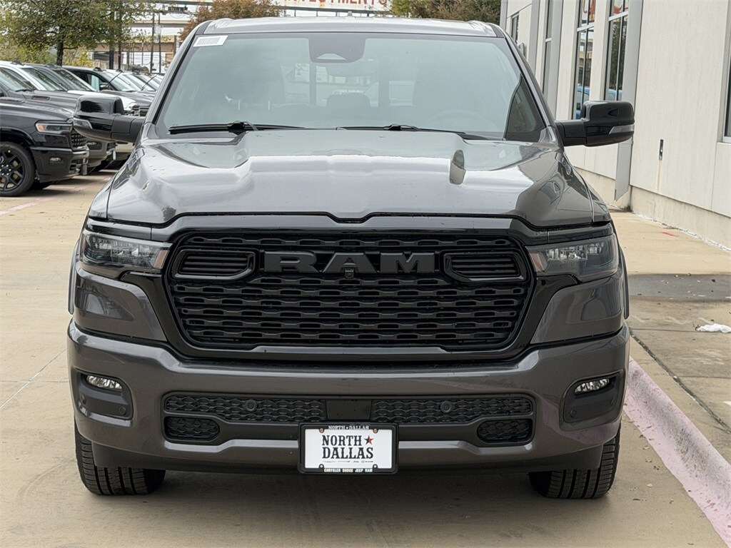 New 2025 Ram 1500 LONE STAR CREW CAB 4X4 5'7 BOX Pickup