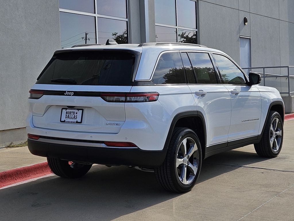 New 2026 Jeep Grand Cherokee LIMITED 4X2 Sport Utility