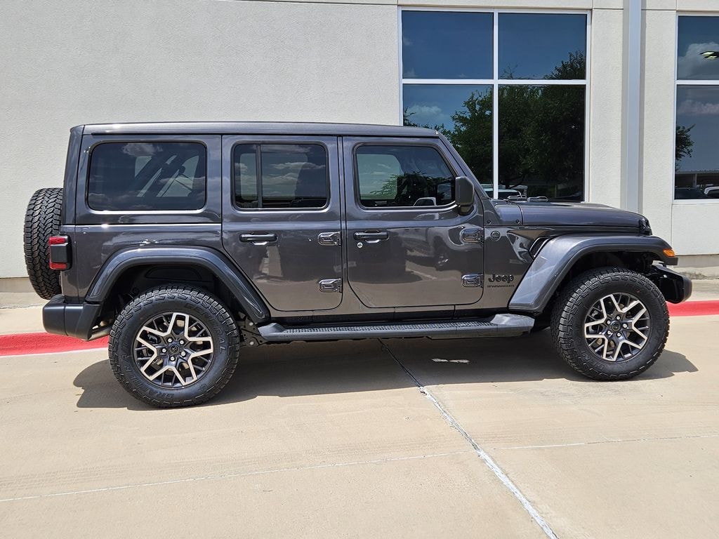 New 2026 Jeep Wrangler 4-DOOR SAHARA Sport Utility