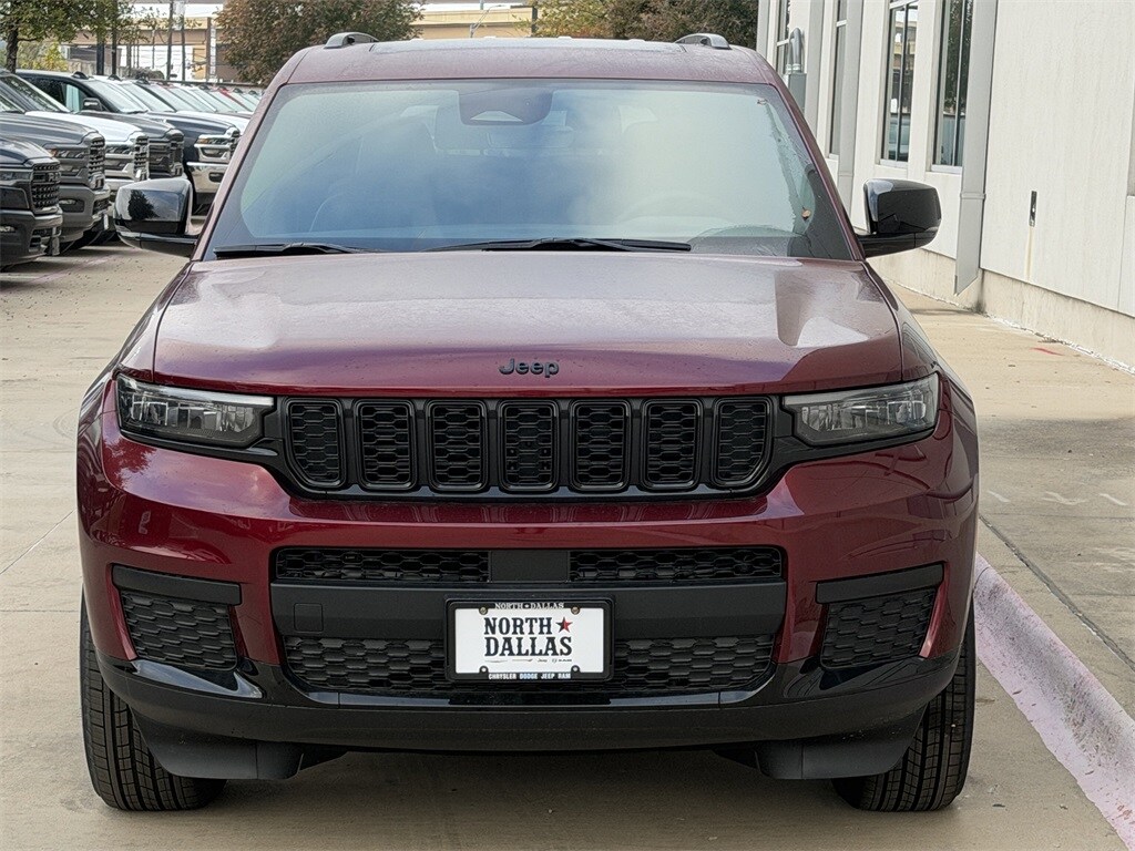 New 2025 Jeep Grand Cherokee L ALTITUDE X 4X4 Sport Utility