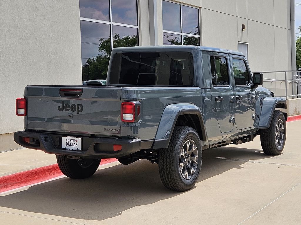 New 2026 Jeep Gladiator SAHARA 4X4 Pickup