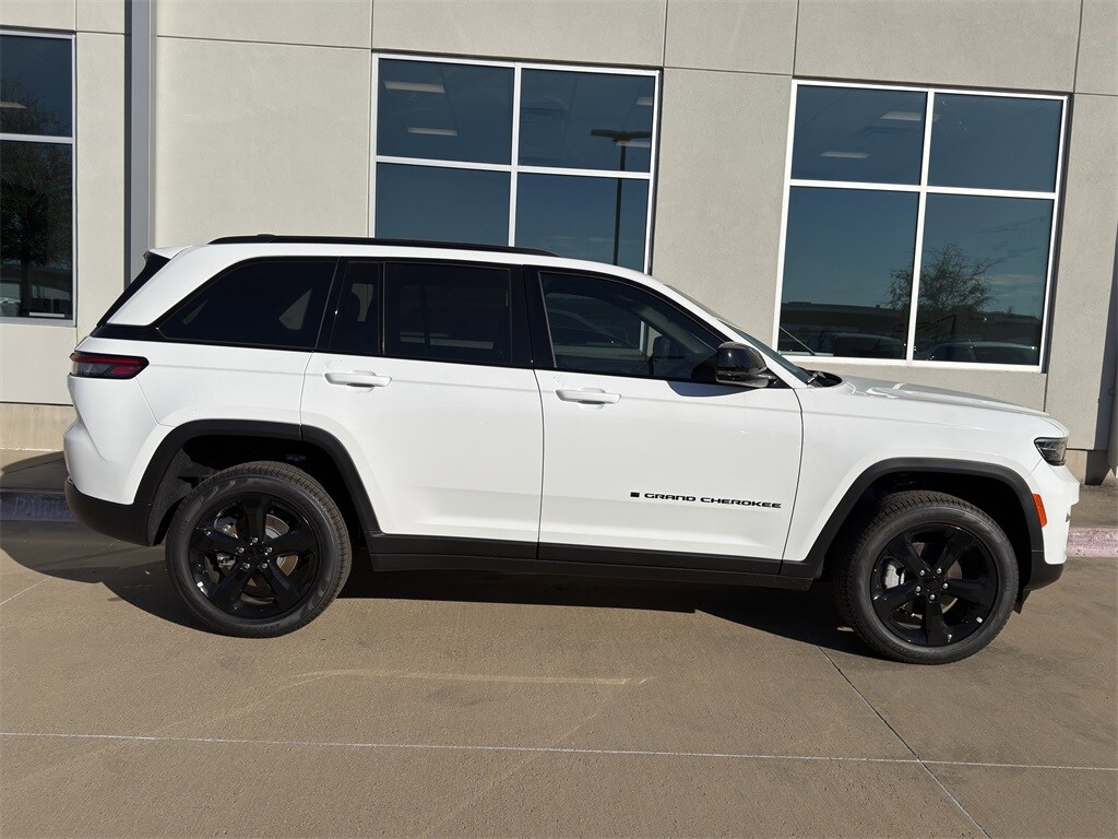 New 2025 Jeep Grand Cherokee LIMITED 4X4 Sport Utility