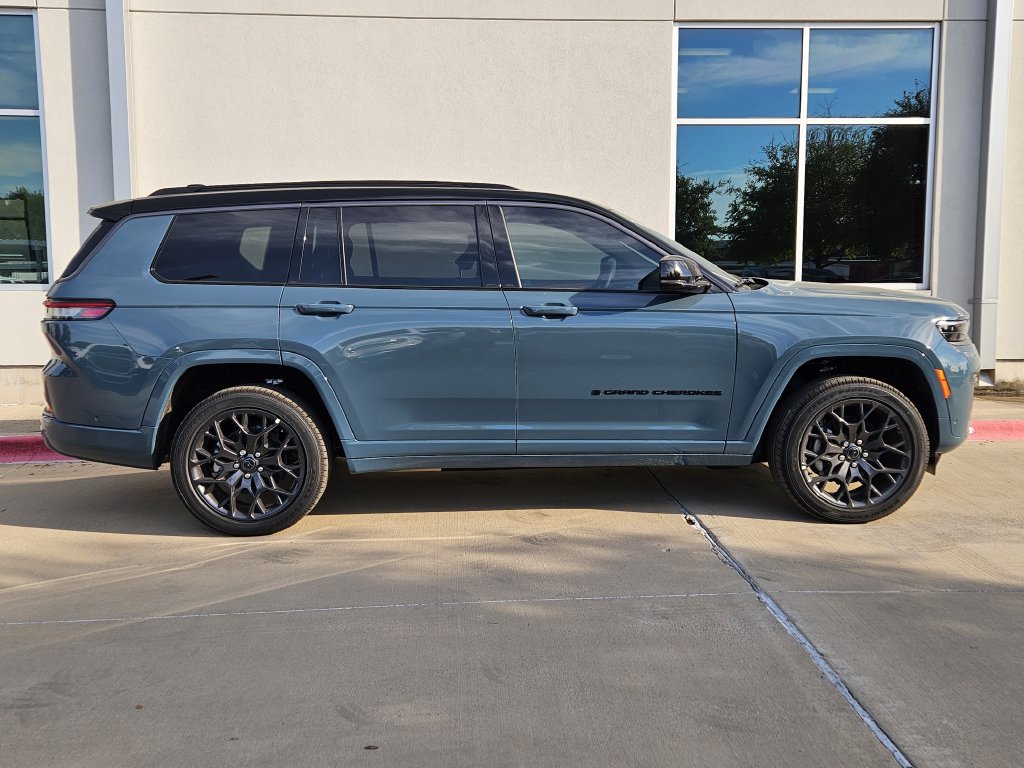 New 2027 Jeep Grand Cherokee L SUMMIT 4X4 Sport Utility