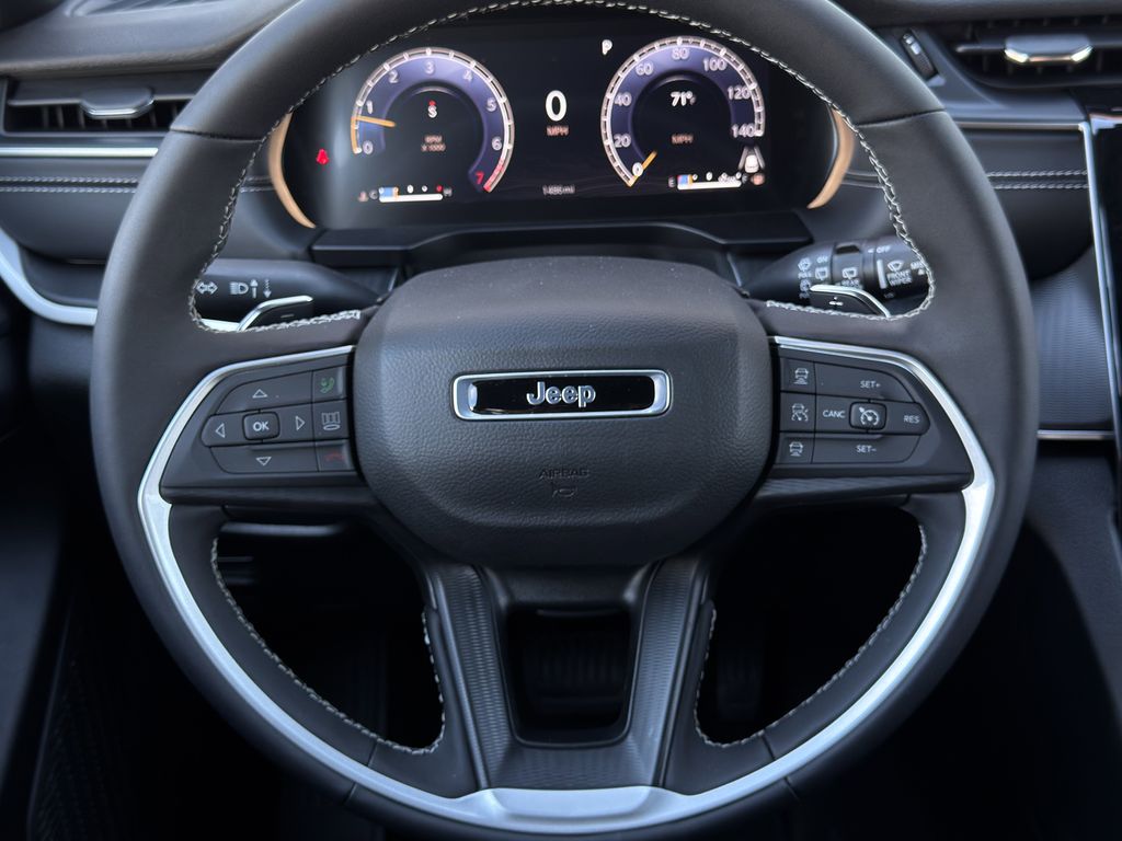 2025 Jeep Grand Cherokee L Altitude - Photo 11