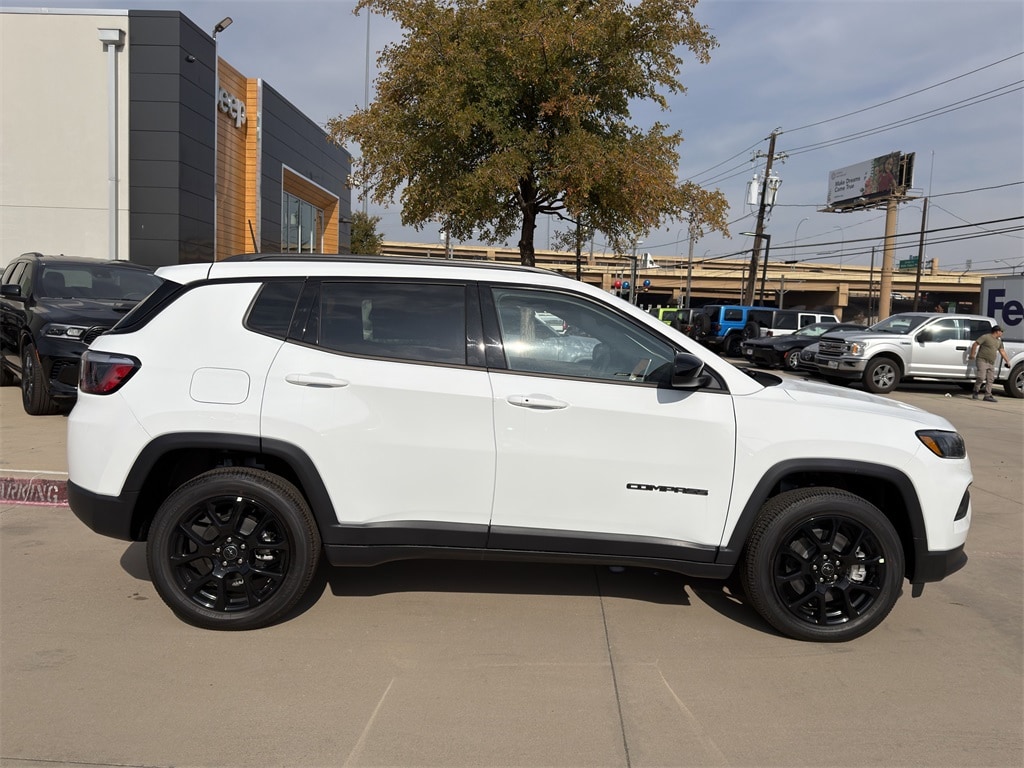 New 2026 Jeep Compass LATITUDE ALTITUDE 4X4 Sport Utility