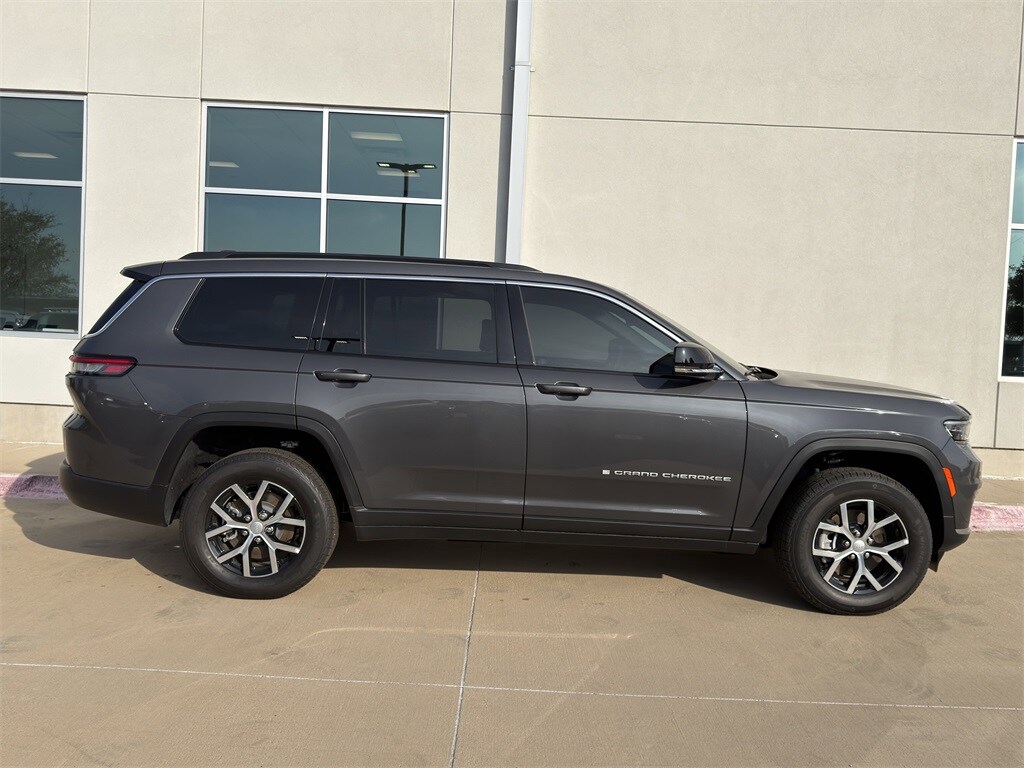 New 2025 Jeep Grand Cherokee L LIMITED 4X2 Sport Utility