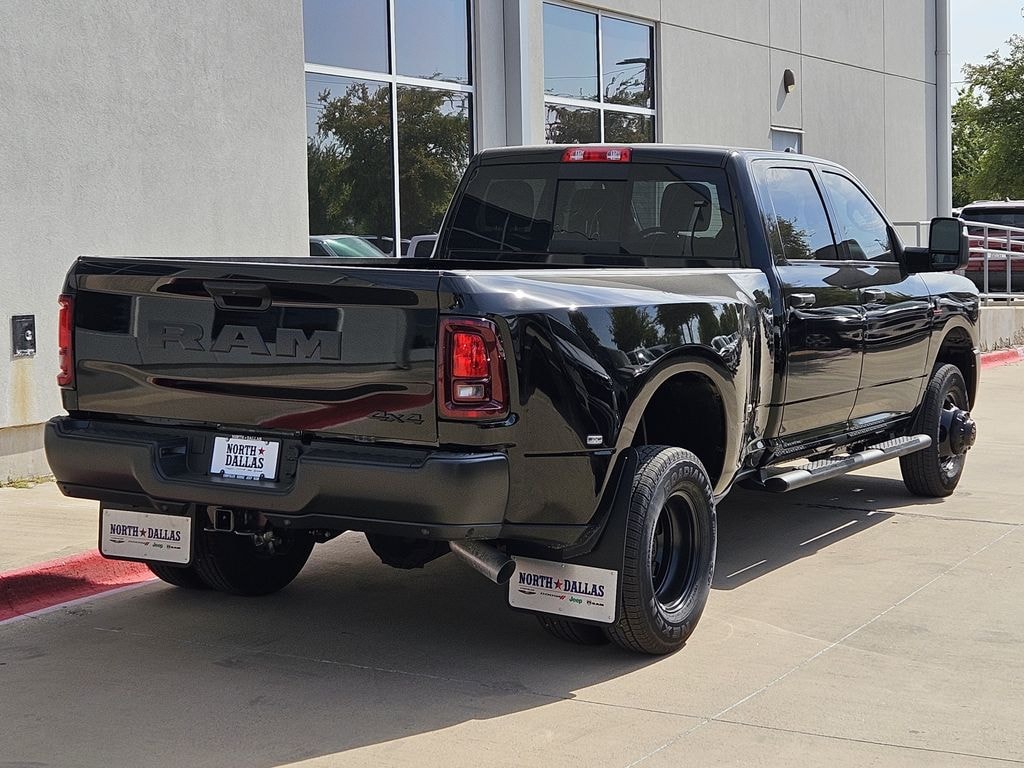 New 2026 Ram 3500 TRADESMAN CREW CAB 4X4 8' BOX Pickup