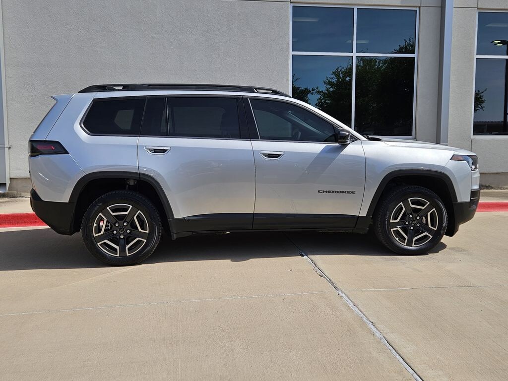 New 2026 Jeep Cherokee LAREDO 4X4 Sport Utility