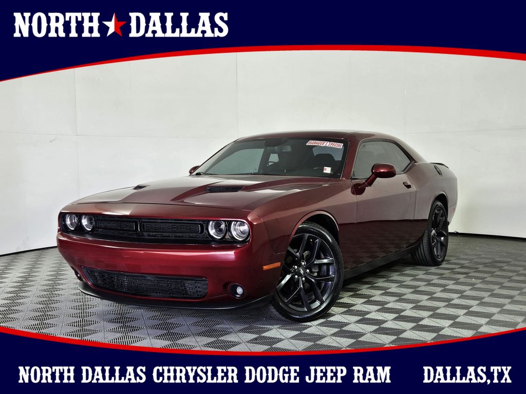2020 Dodge Challenger SXT Auto's photo