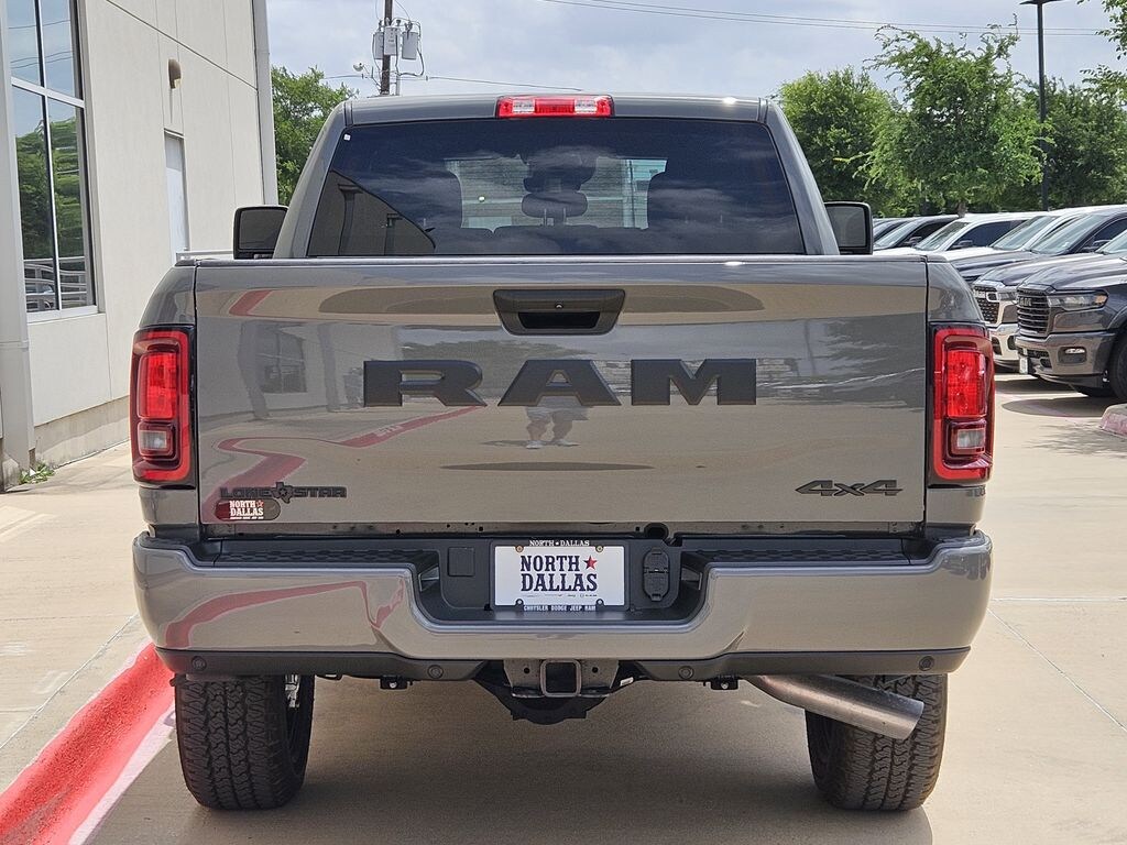 New 2026 Ram 1500 LONE STAR CREW CAB 4X2 5'7 BOX Pickup