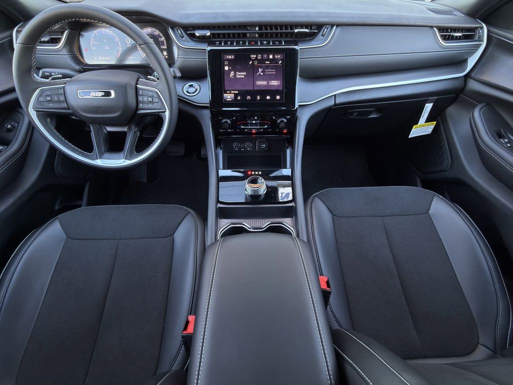 2025 Jeep Grand Cherokee L Altitude - Photo 9