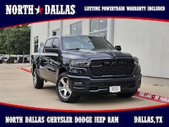 2026 Ram 1500 EXPRESS CREW CAB 4X2 5'7 BOX Pickup