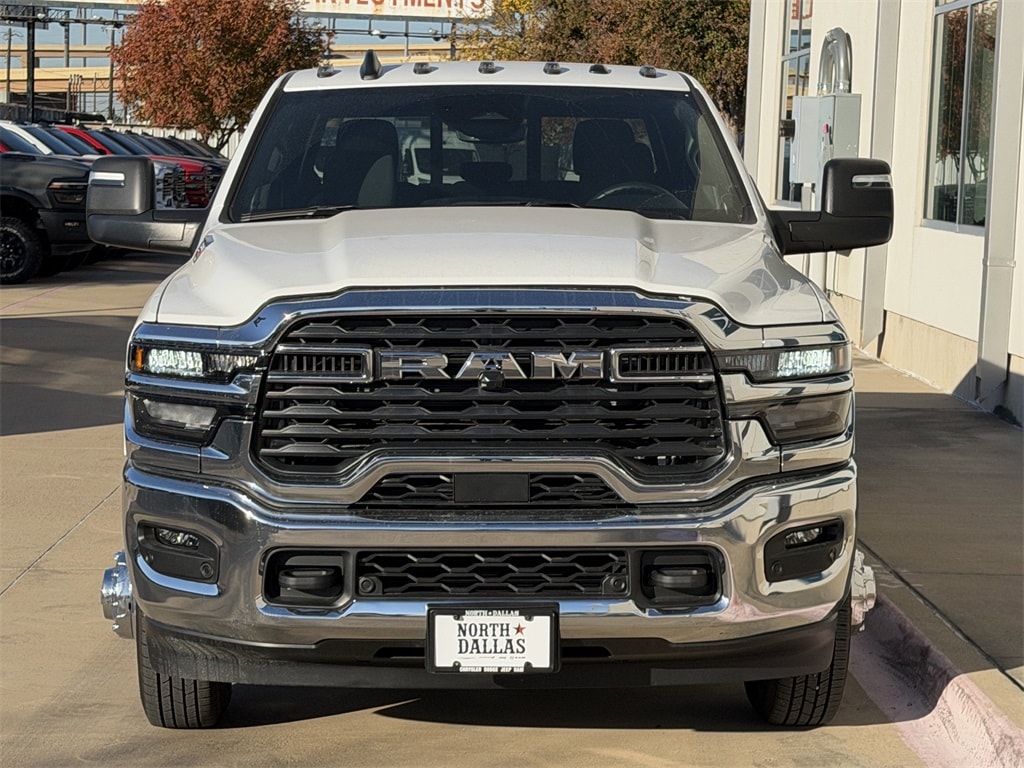 New 2026 Ram 3500 TRADESMAN CREW CAB 4X4 8' BOX Pickup