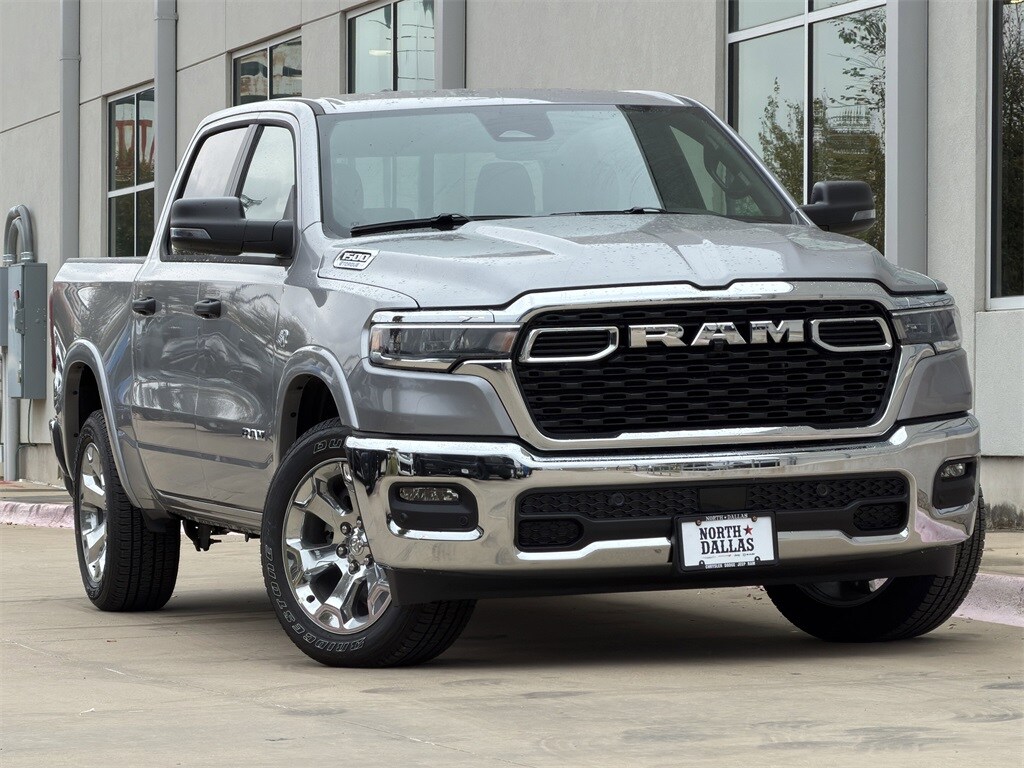 New 2026 Ram 1500 LONE STAR CREW CAB 4X4 5'7 BOX Pickup